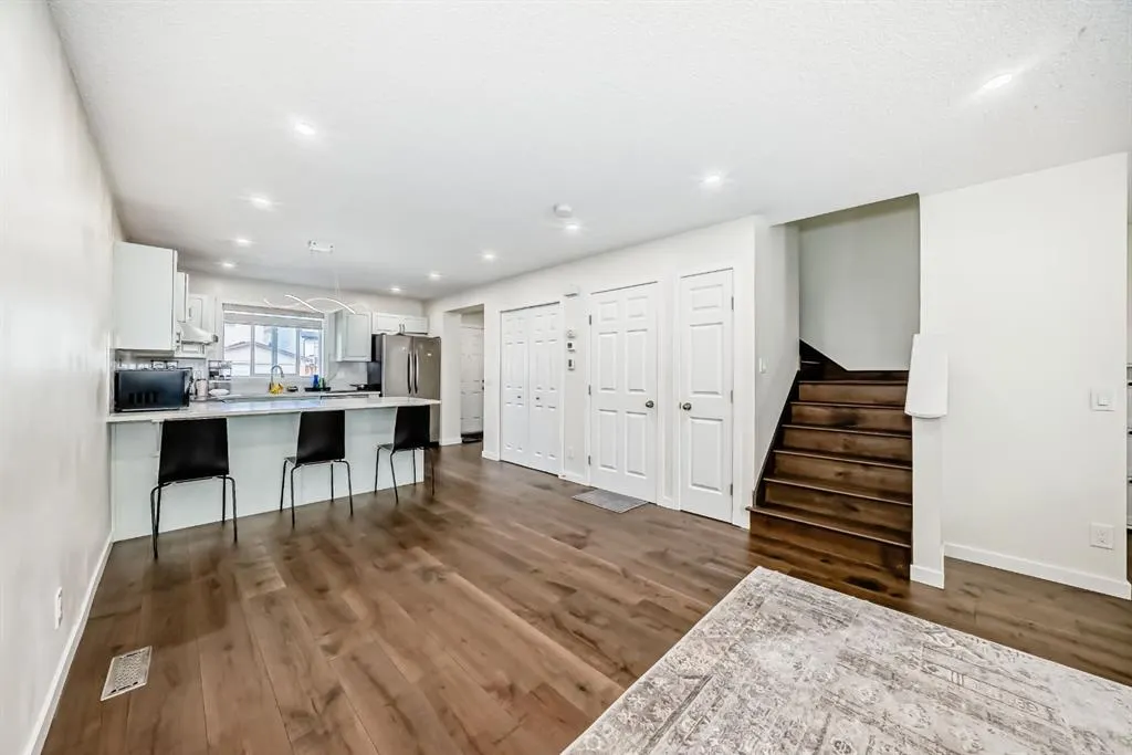 237 Skyview Ranch Boulevard NE