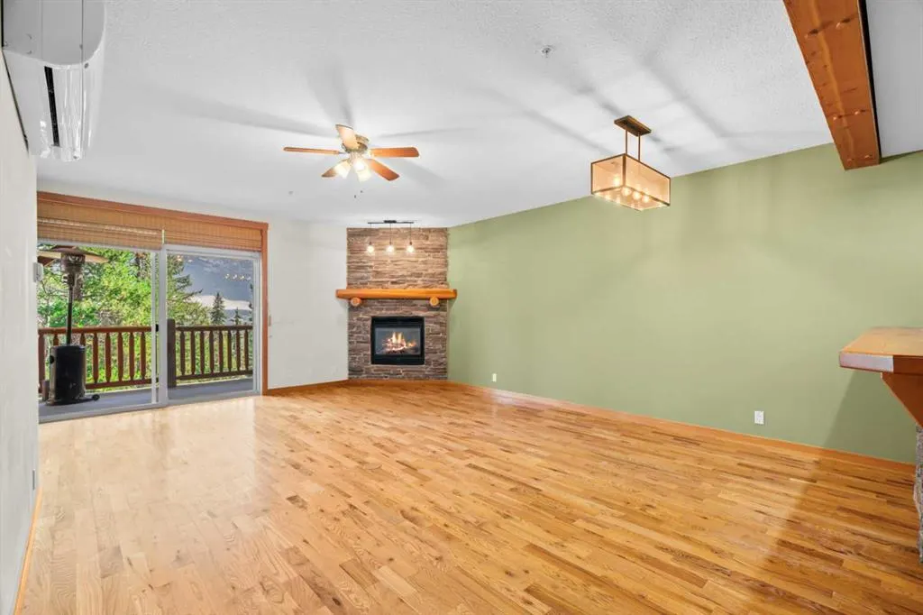 104 Armstrong Place, #222