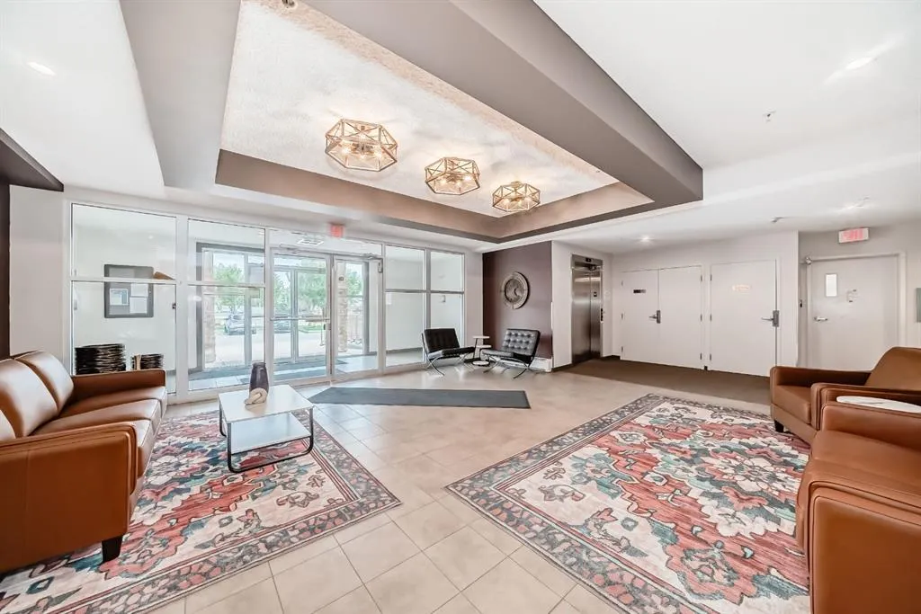 207 Sunset Drive, #327