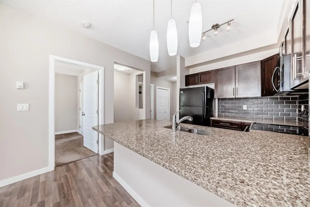 207 Sunset Drive, #327