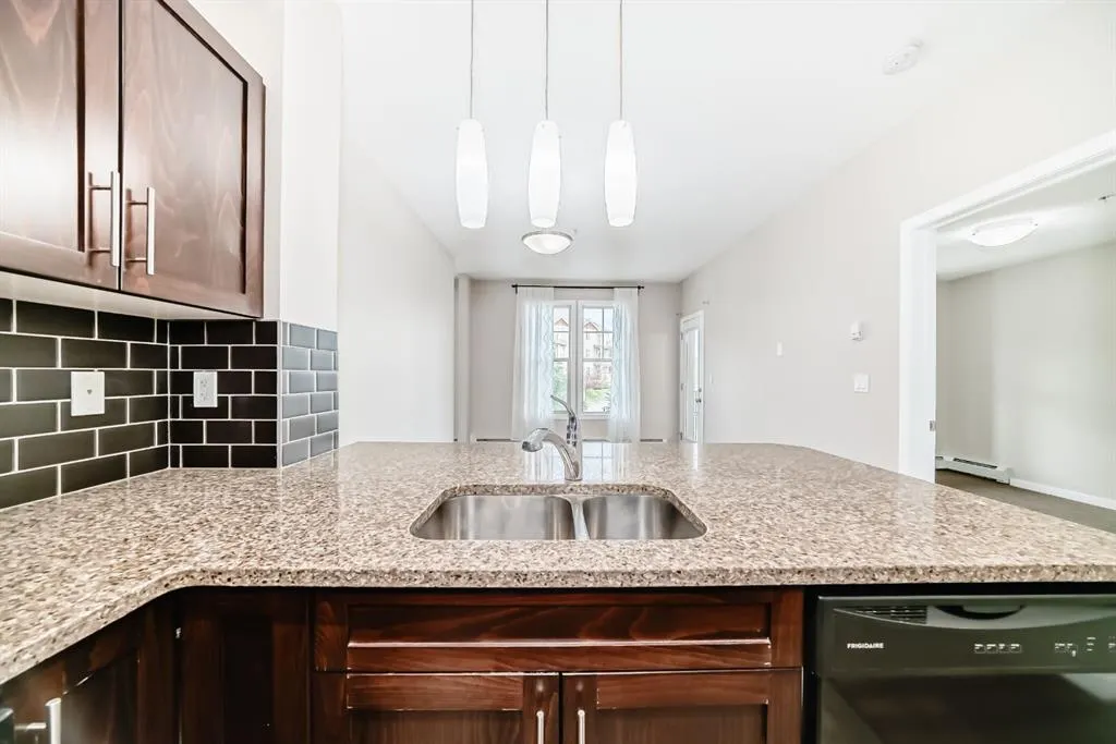 207 Sunset Drive, #327