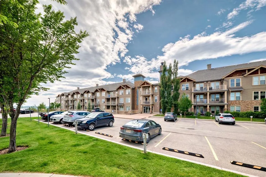 207 Sunset Drive, #327