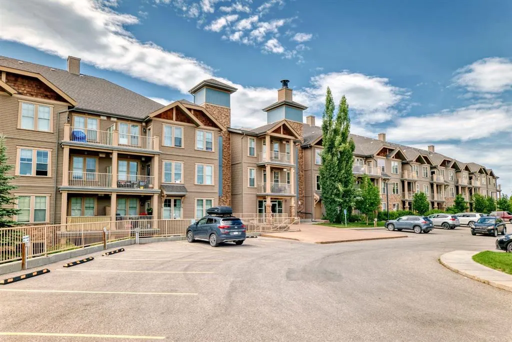 207 Sunset Drive, #327