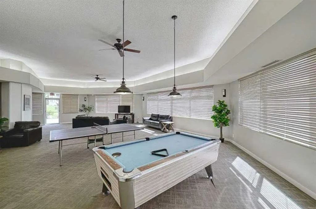 3400 Edenwold Heights NW, #2612