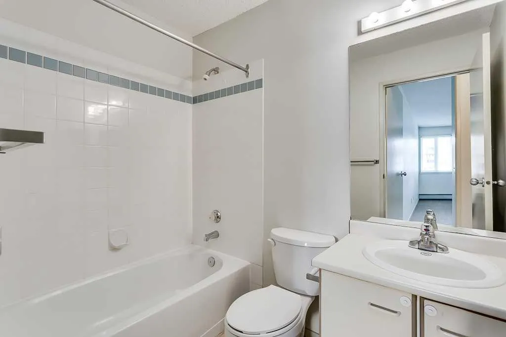 3400 Edenwold Heights NW, #2612