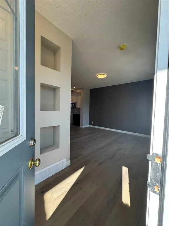 340 Waterford Boulevard