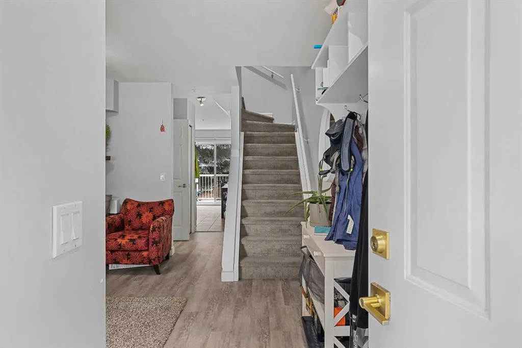 200 Glacier Drive, #32