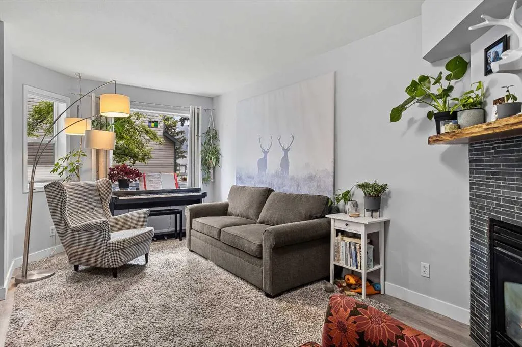 200 Glacier Drive, #32