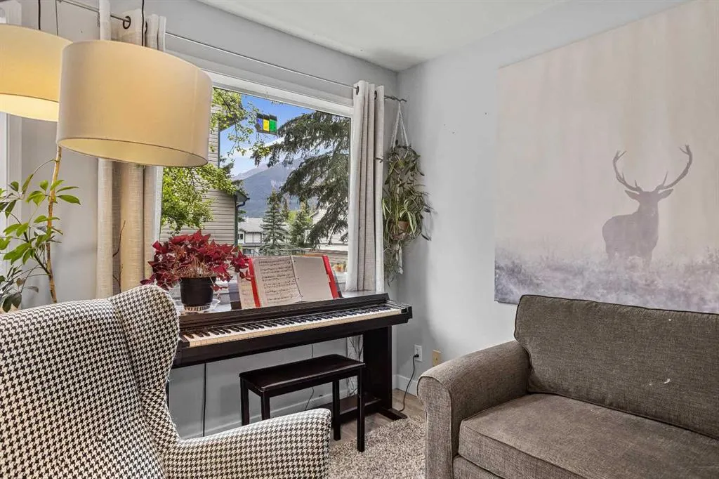 200 Glacier Drive, #32