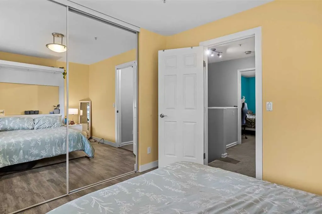 200 Glacier Drive, #32