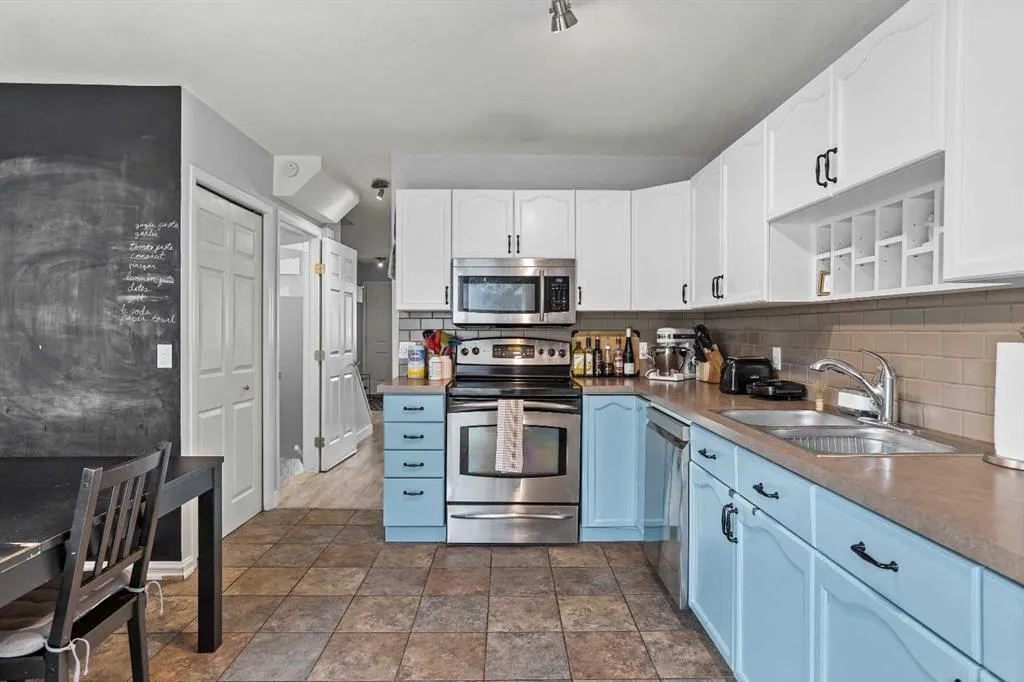 200 Glacier Drive, #32