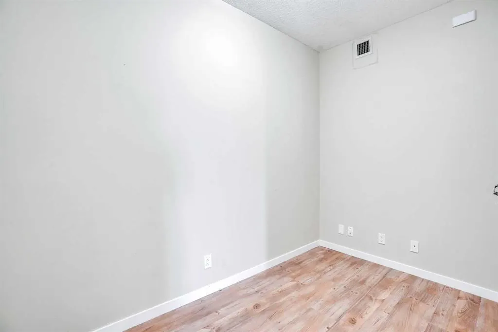 333 Taravista Drive NE, #2319
