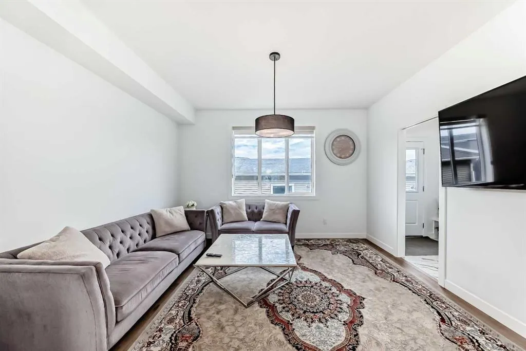 164 Cornerstone Grove NE