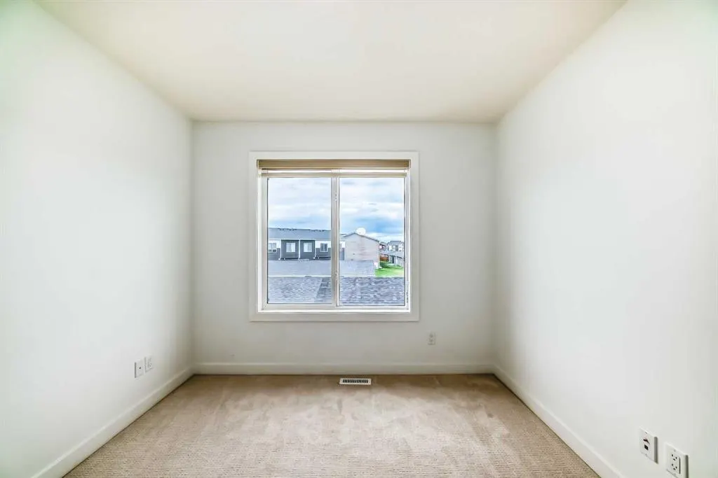 164 Cornerstone Grove NE