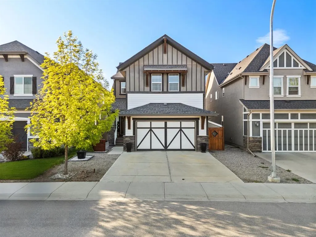 24 Masters Court SE