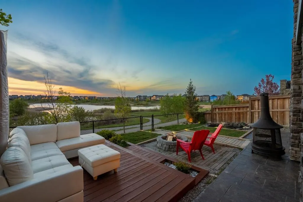 24 Masters Court SE