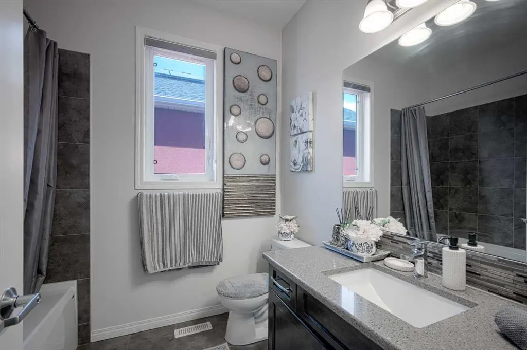 51 Cityside Green NE