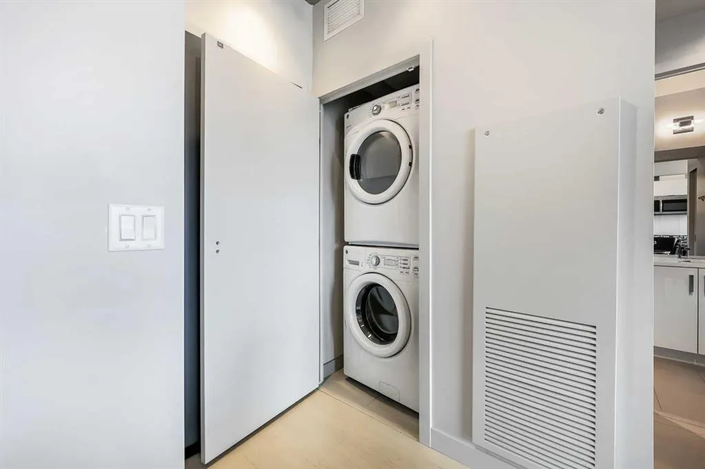 1010 6 Street SW, #705