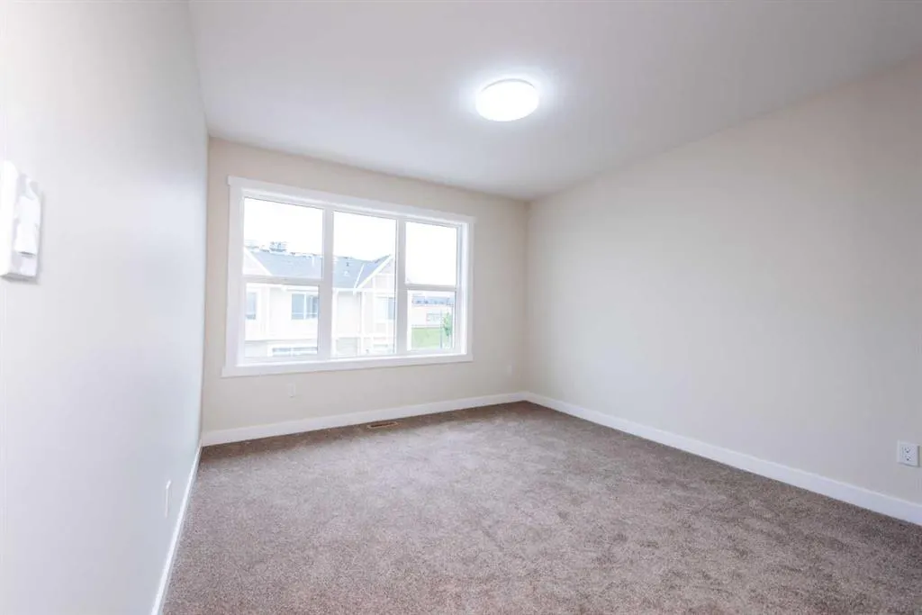 93 Sherwood Lane NW