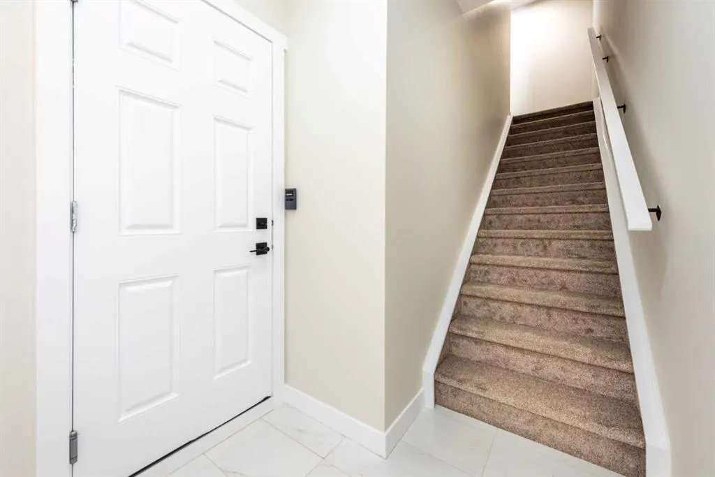 93 Sherwood Lane NW