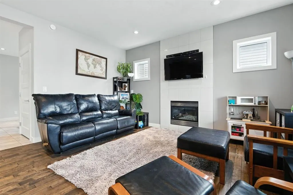 7 Vancouver Crescent