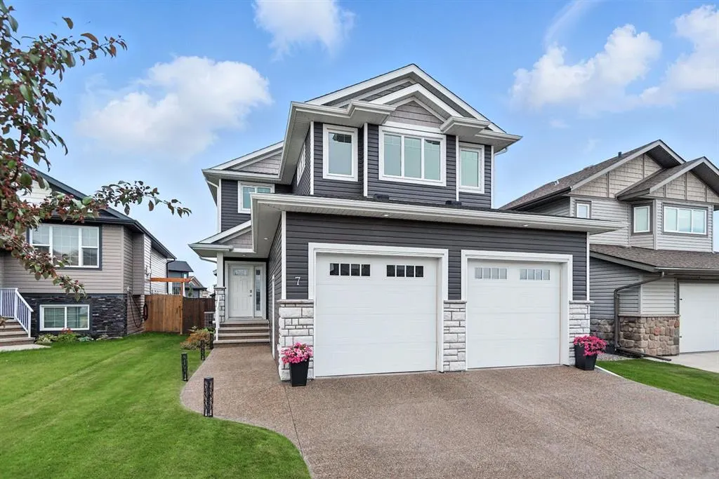 7 Vancouver Crescent