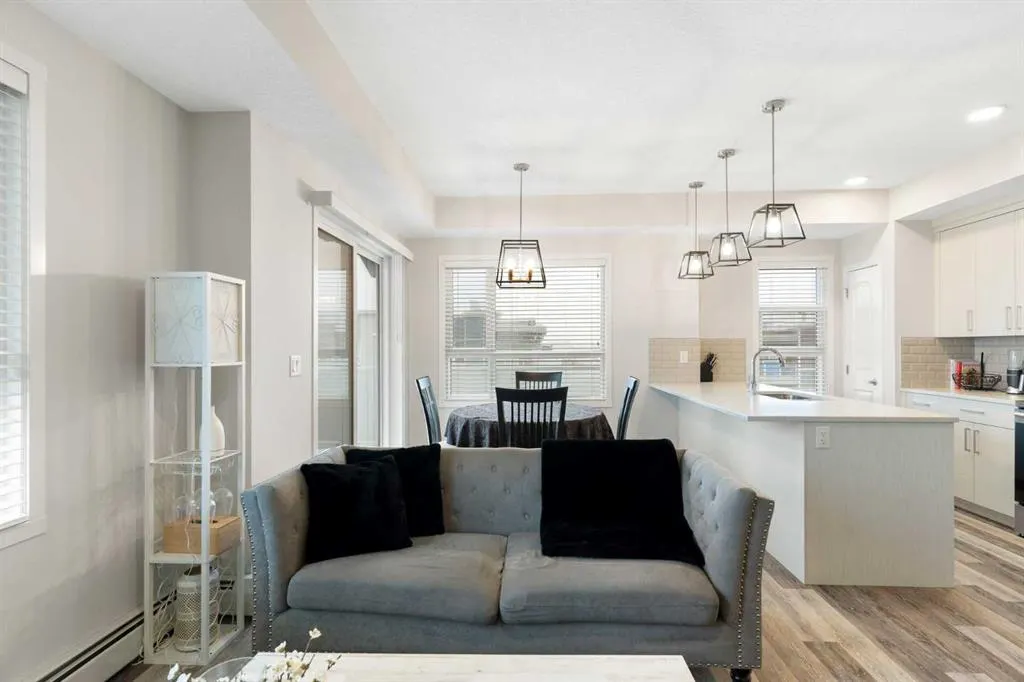 300 Harvest Hills Place NE, #402