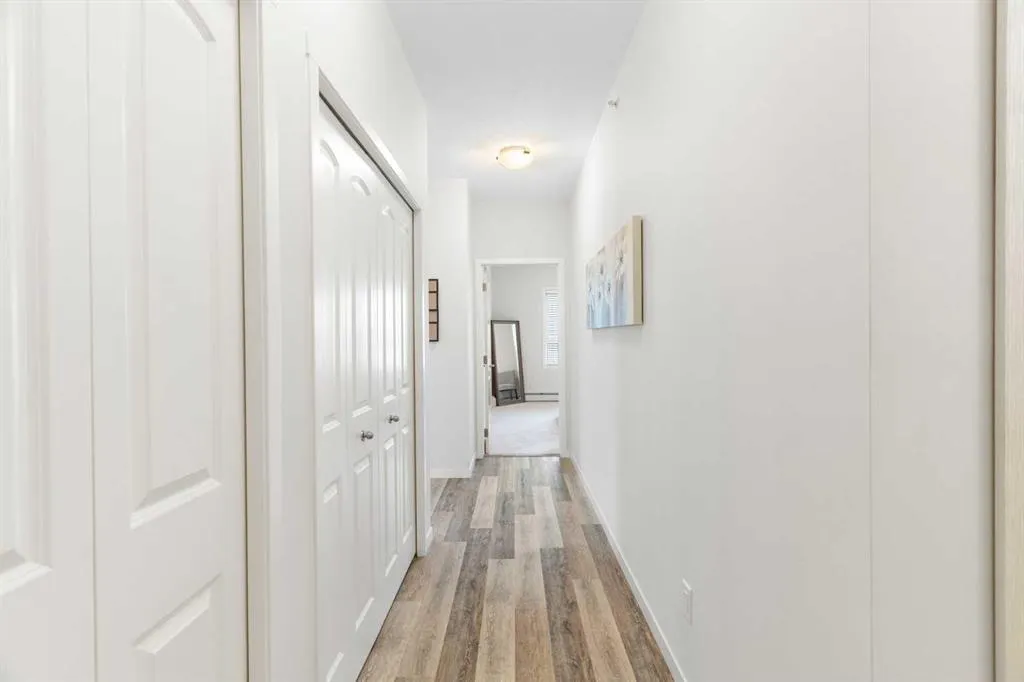 300 Harvest Hills Place NE, #402