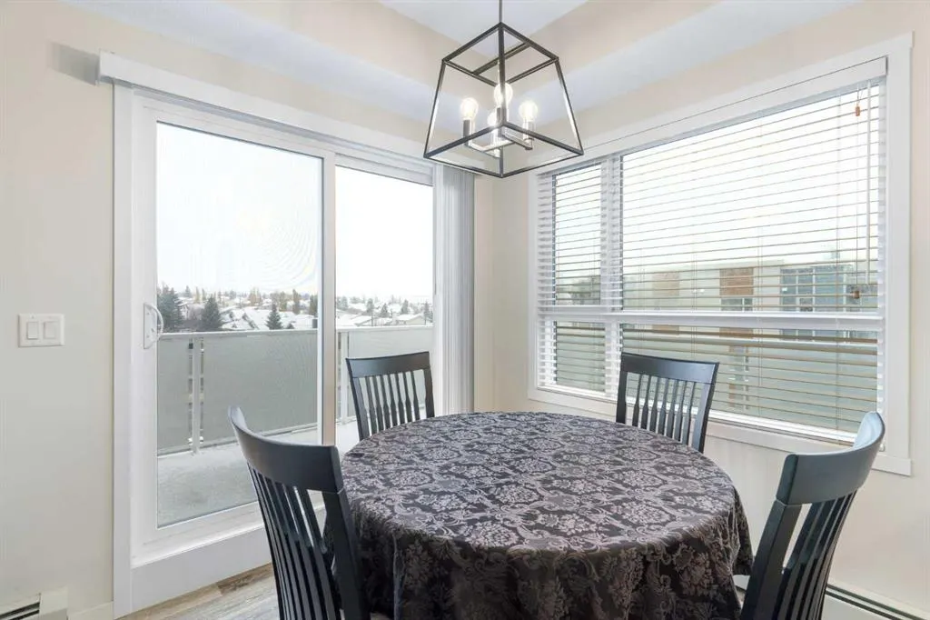 300 Harvest Hills Place NE, #402