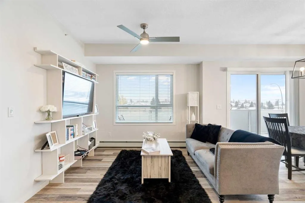 300 Harvest Hills Place NE, #402