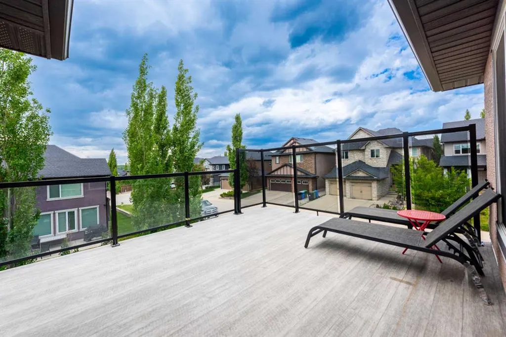 35 Aspen Stone Way SW