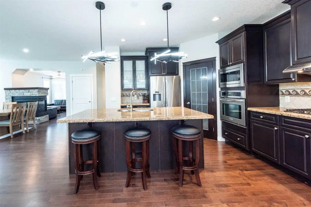 35 Aspen Stone Way SW