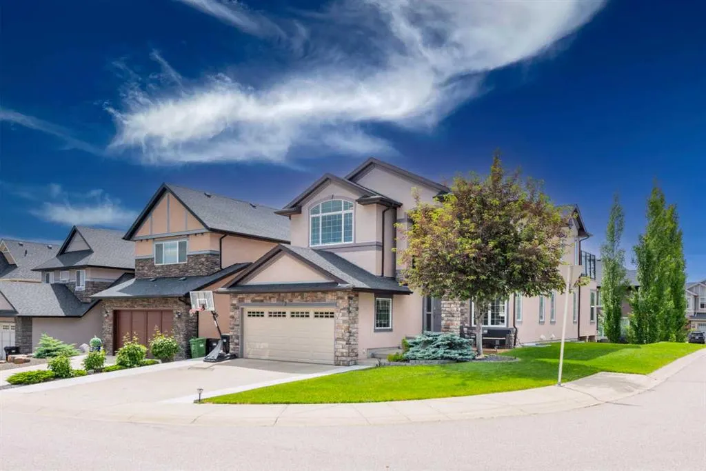 35 Aspen Stone Way SW