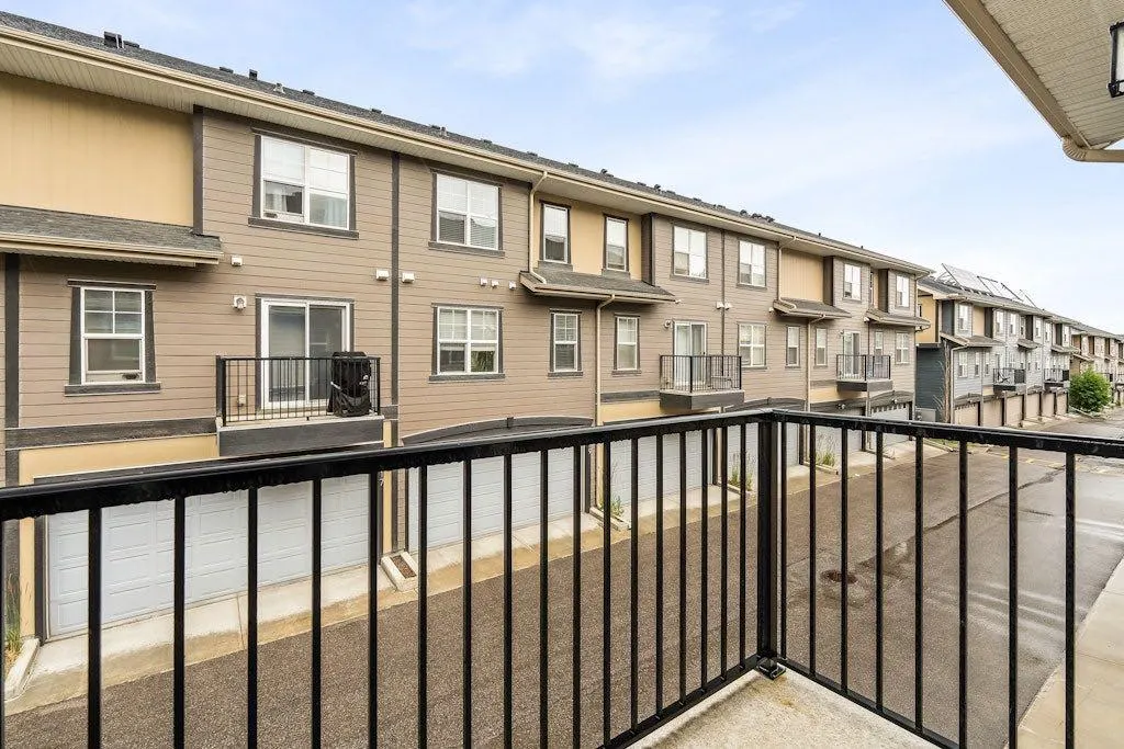4 Evanscrest Gardens NW