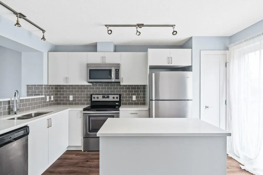 4 Evanscrest Gardens NW