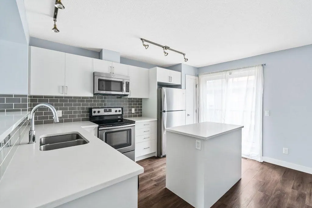 4 Evanscrest Gardens NW