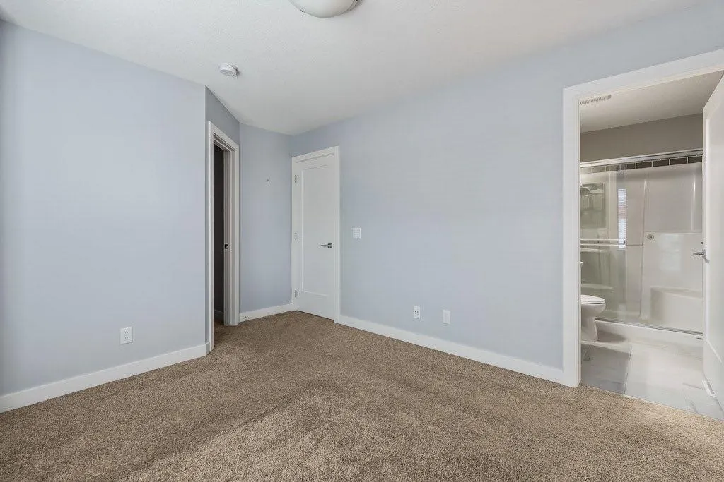 4 Evanscrest Gardens NW