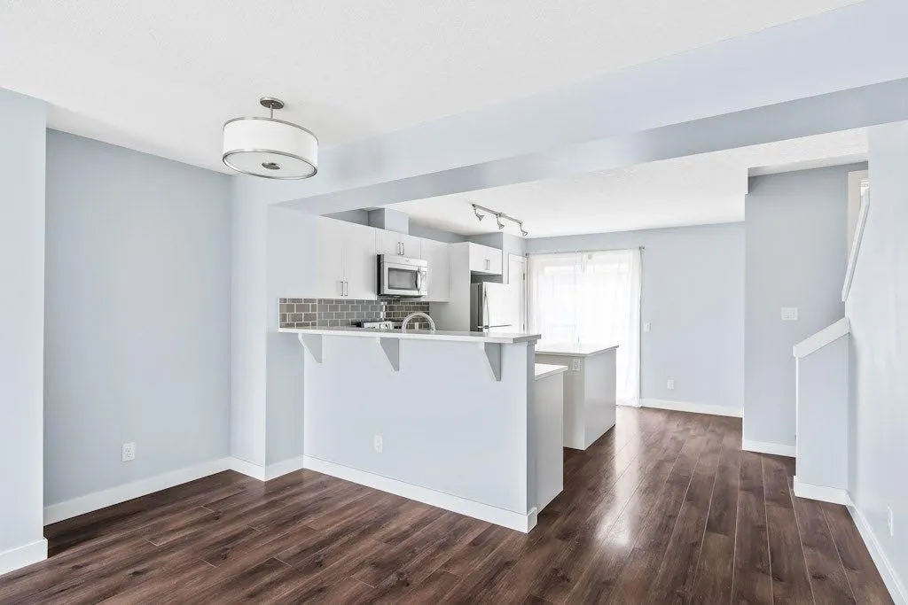 4 Evanscrest Gardens NW