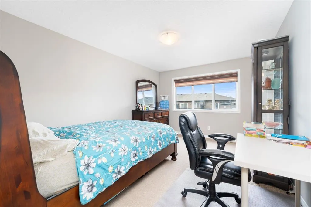 44 Cityside Green NE