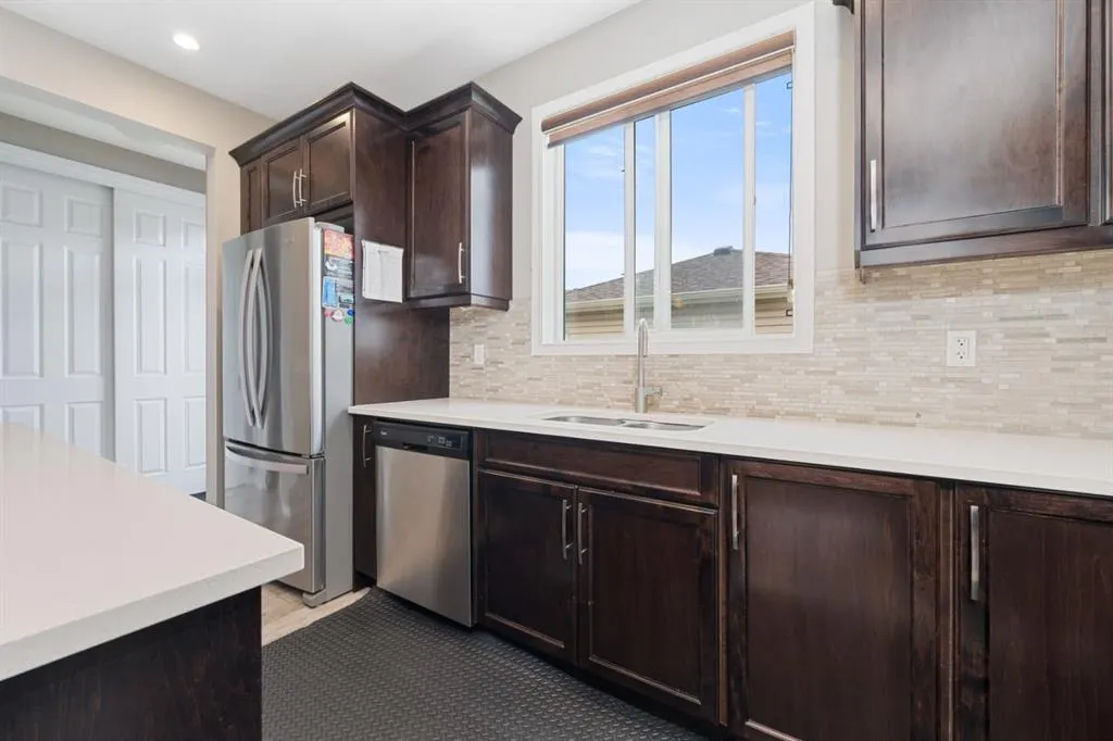 44 Cityside Green NE
