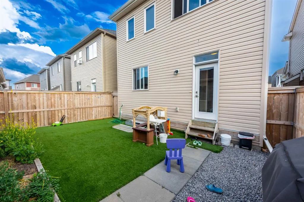44 Cityside Green NE