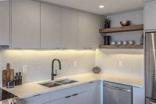 1330 15 Avenue SW, #407