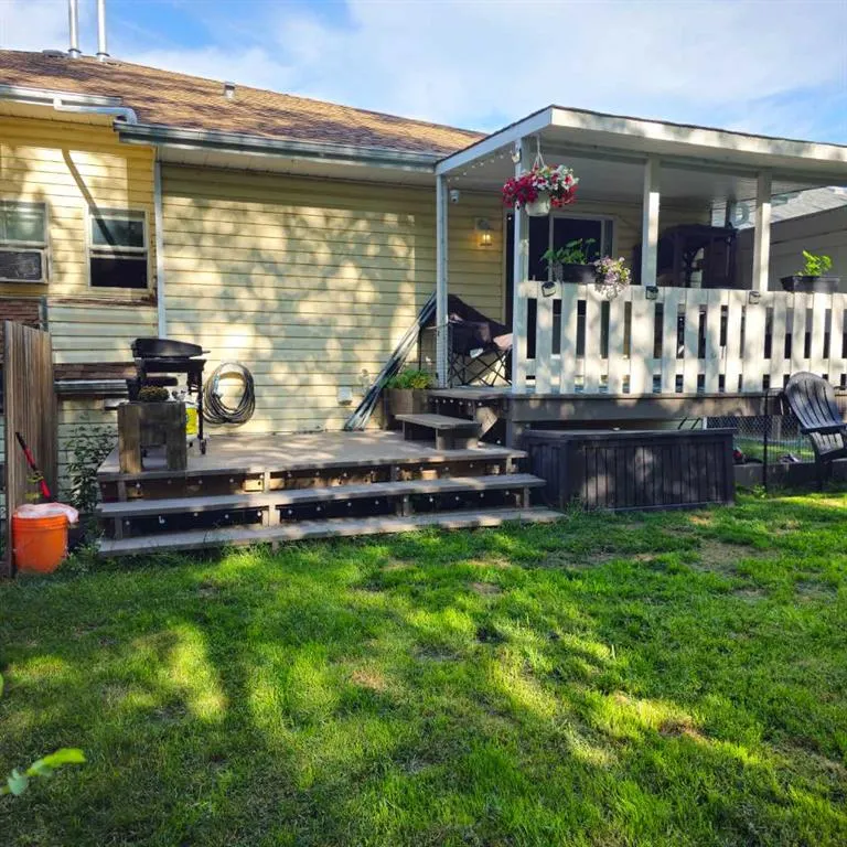 69 Willow Springs Crescent