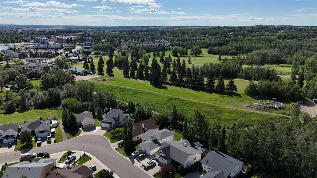 69 Willow Springs Crescent