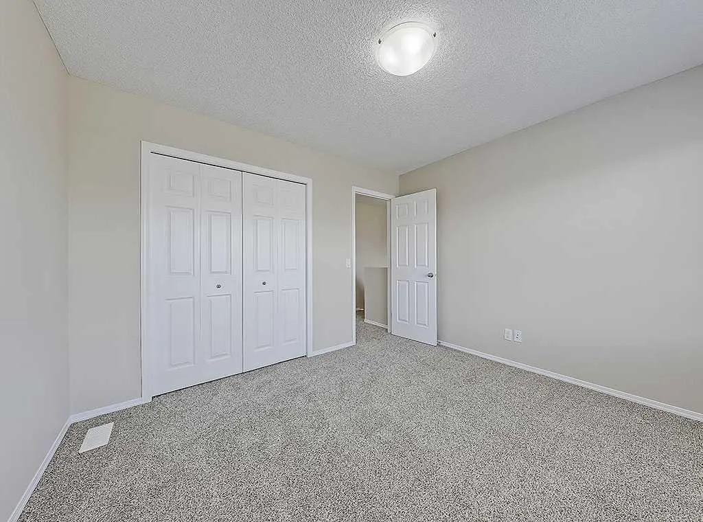 483 Cimarron Boulevard