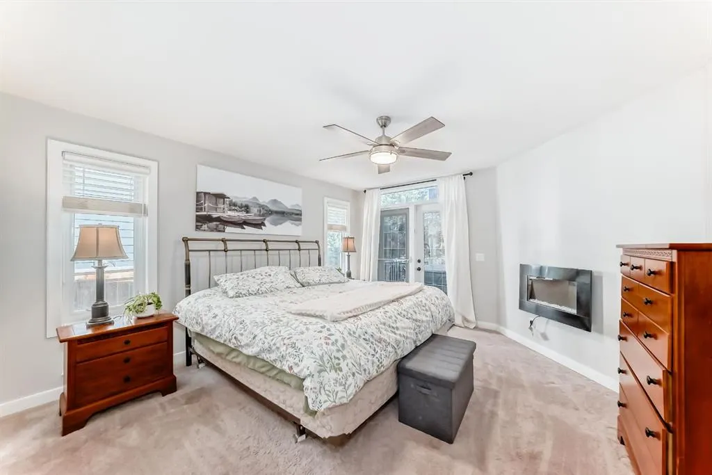 68 Ridge View Close