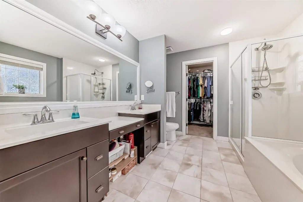 68 Ridge View Close