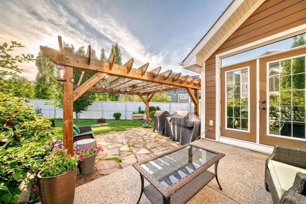 68 Ridge View Close