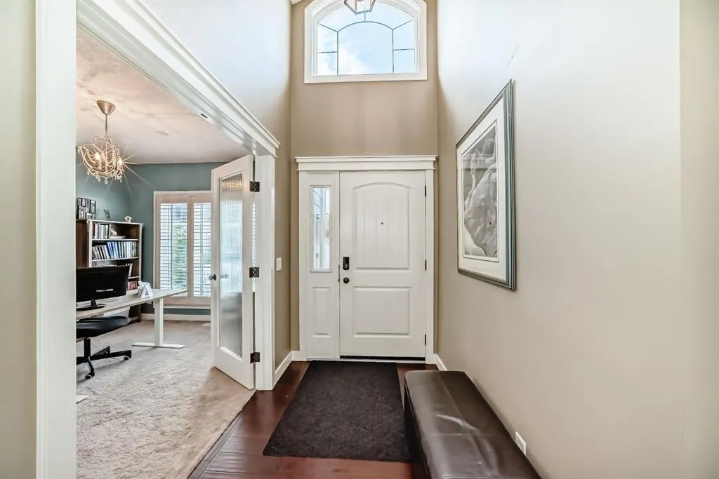 68 Ridge View Close
