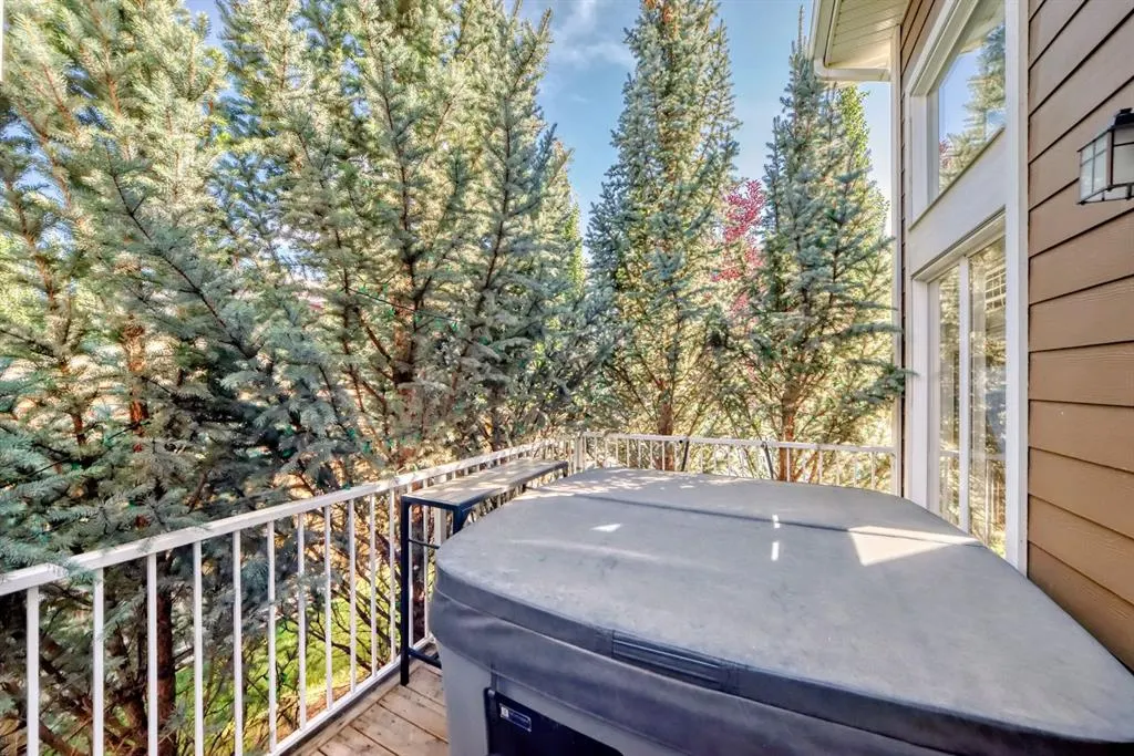 68 Ridge View Close